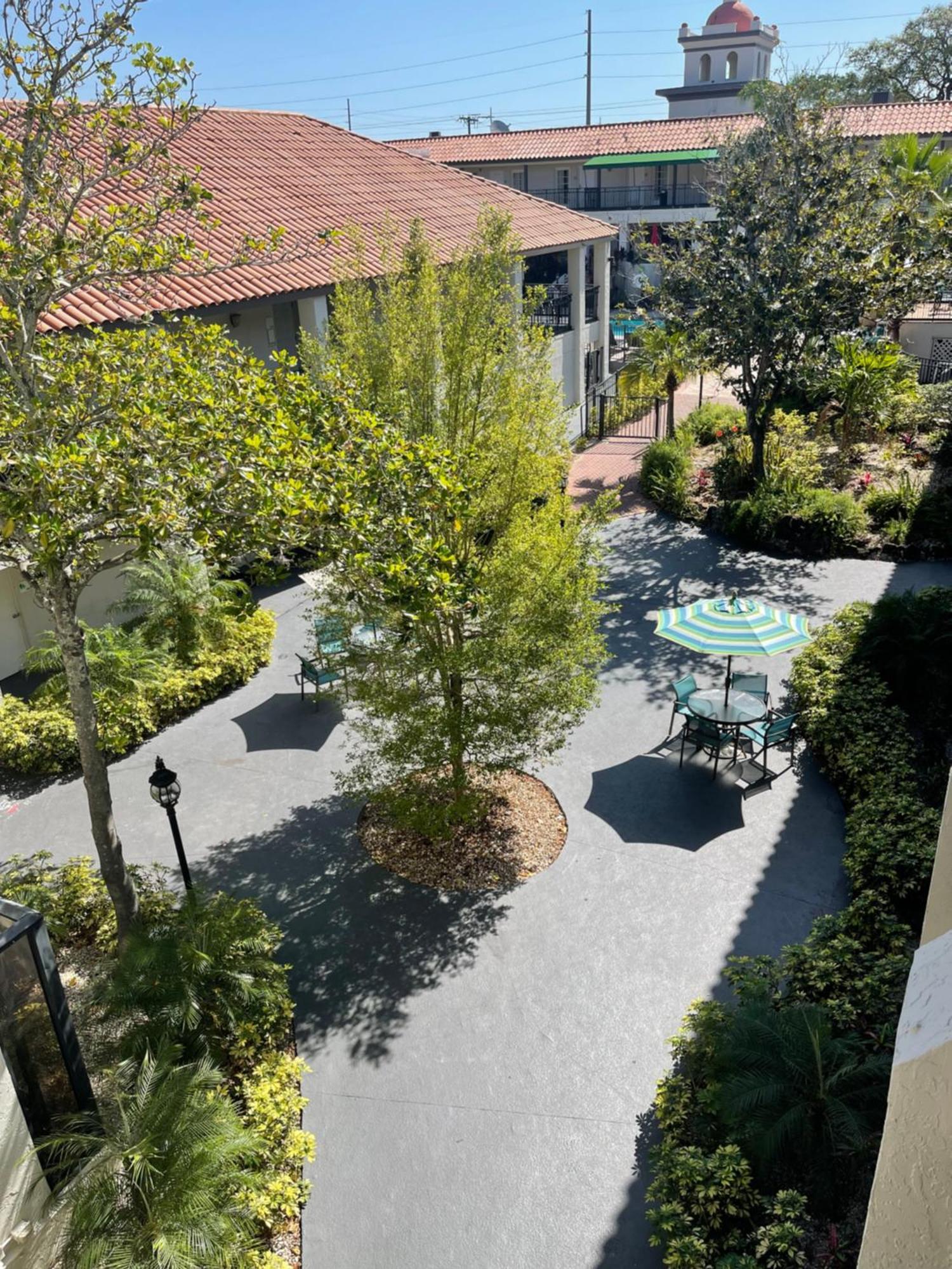 Red Roof Inn Plus & Suites Tampa Bagian luar foto